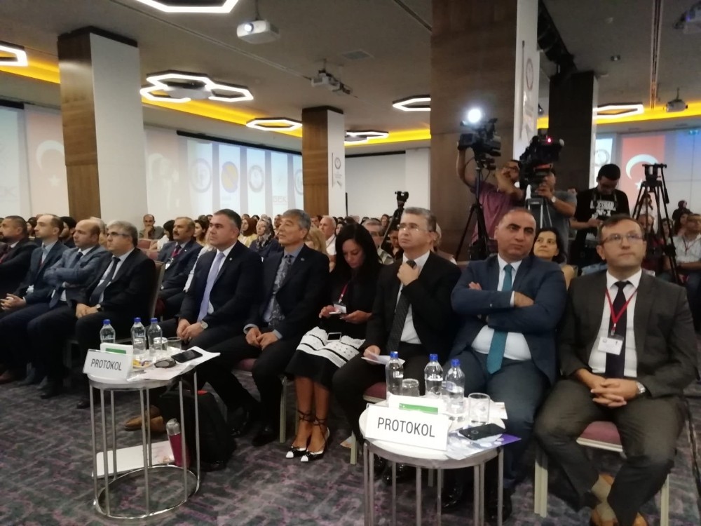Erdoğan Çolak: “Sağlık ve ilaç alanında çok hızlı ve radikal dönüşümler var