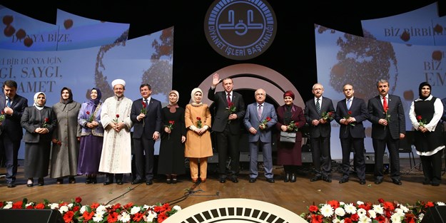 Erdoğan, Davutoğlu ve Kılıçdaroğlu Kutlu Doğum'da buluştu!