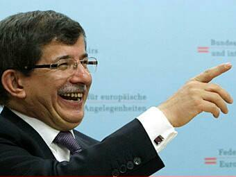 Erdoğan, Davutoğlu'na o videoyu gösterip 