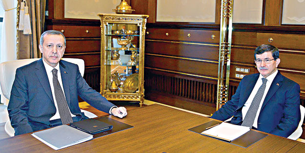 Erdoğan, Davutoğlu’nun istifasını kabul etti