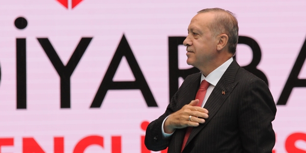 Erdoğan: Diyarbakırlılar teröristleri hüsrana uğrattı!