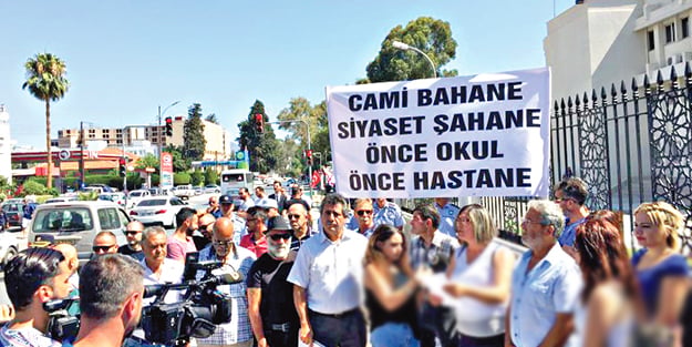 Erdoğan düşmanı KTÖS’ün gerçek yüzü