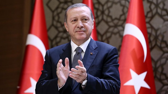 Erdoğan, Erkek Milli Futbol takımını tebrik etti