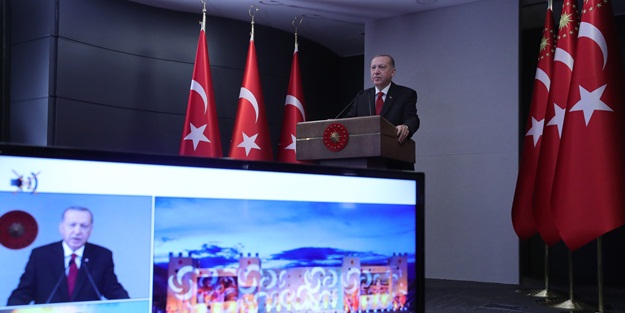Erdoğan: Evlatlarımızı kültürel kodlarımızla tanıştırıyoruz