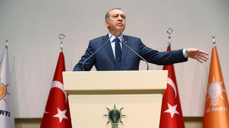 Erdoğan: Faizleri mutlaka aşağı çekeceğiz