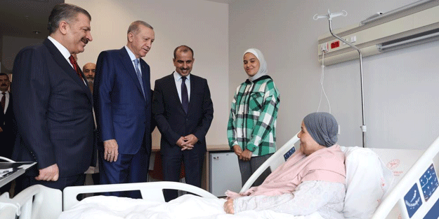 Erdoğan, Gazzeli hastaları hastanede ziyaret etti