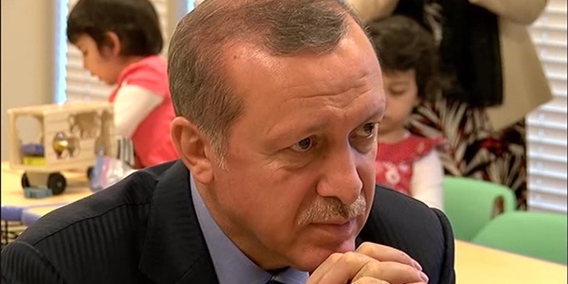 Erdoğan gözyaşlarını tutamadı - FOTO
