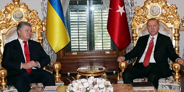 Erdoğan ile Poroşenko'nun görüşmesi başladı