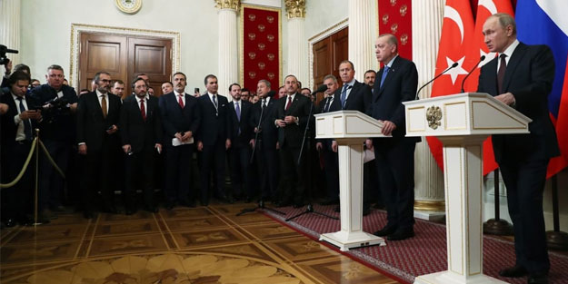 Erdoğan ile Putin arasında önemli görüşme! Kremlin'den açıklama geldi