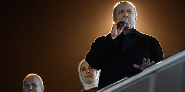 'İnsanlık tarihinin en ağır suçunu işliyor'