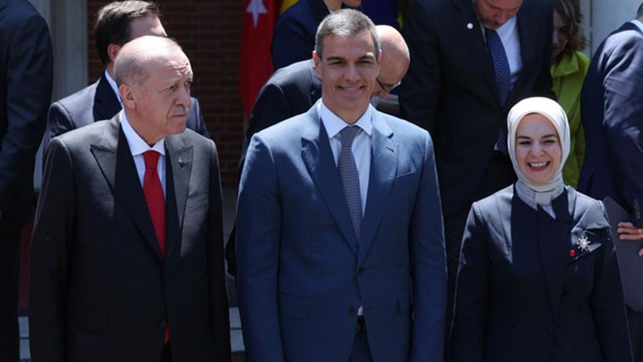 Erdoğan, İspanya Başbakanı Pedro Sanchez'e telefonda söyledi: Artık alıkonulmalı