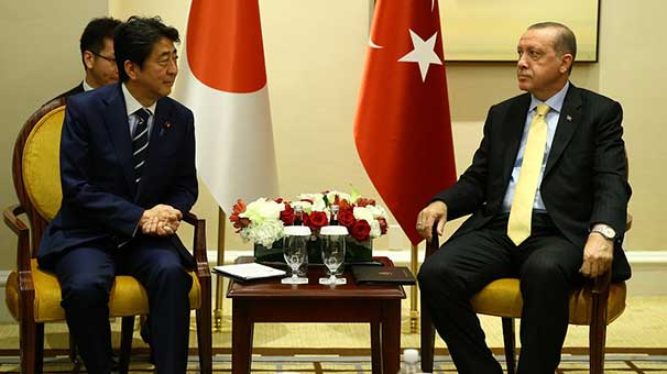  Erdoğan Japonya Başbakanı Şinzo Abe ile görüştü
