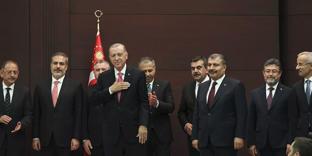 Erdoğan kabineyi açıkladı ama…