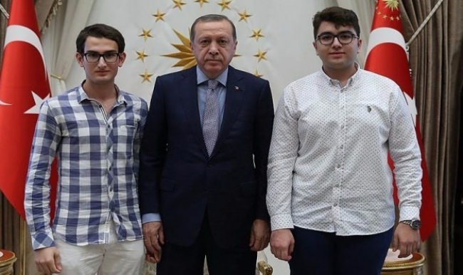Erdoğan LYS'de dereceye giren öğrencileri kabul etti