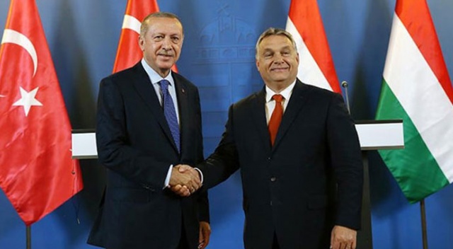 Erdoğan: Macaristan ile dayanışmamız örnek teşkil etmektedir