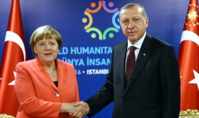 Erdoğan-Merkel görüşmesinin saati belli oldu