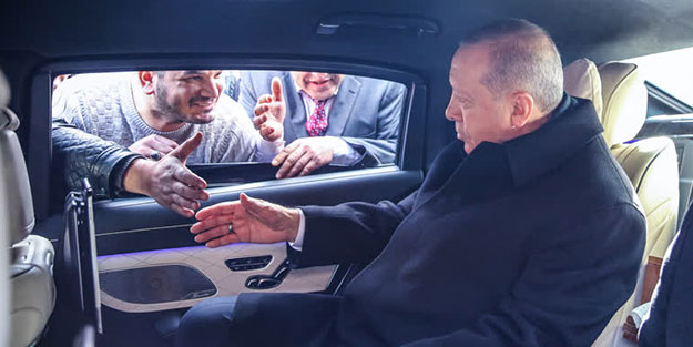 Erdoğan minibüsçülerle sohbet etti!