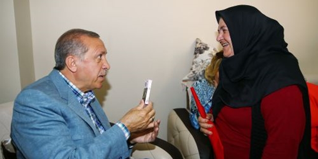 Erdoğan onlarca vatandaşa böyle sigara bıraktırdı!