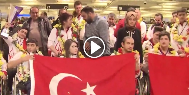 Erdoğan şampiyon sporcuları aradı