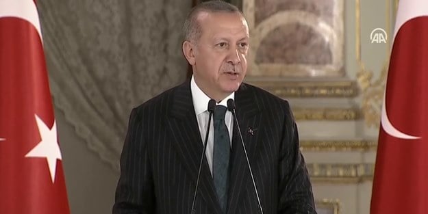 Erdoğan: Sanatçıların siyasi taraf olması...