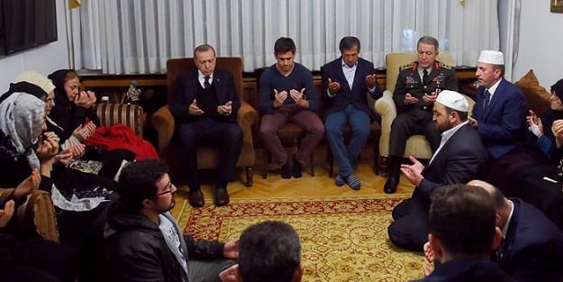 Erdoğan, şehit Tümgeneral Aydın'ın ailesini ziyaret etti
