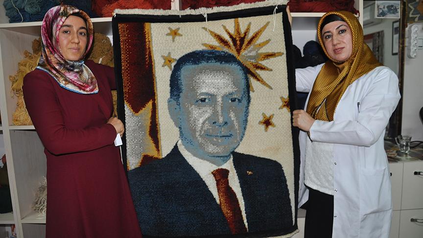 Erdoğan sevgilerini halıya işlediler