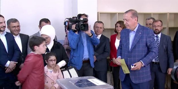 Erdoğan oyu kullandıktan sonra yerini açıkladı.