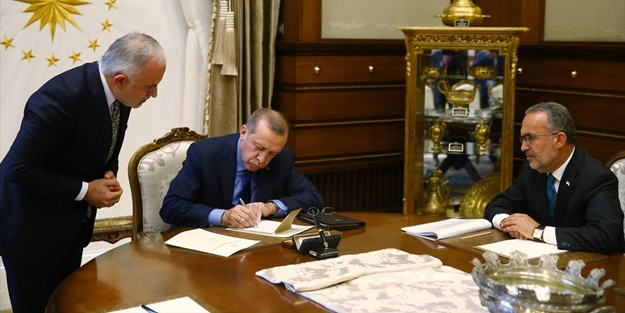 Erdoğan Türk Kızılayı'na kurban bağışı yaptı