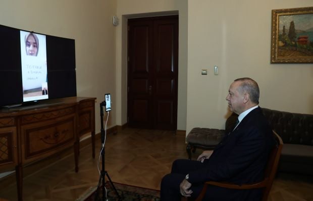 Erdoğan, Ümmü Gülsüm Genç’le sosyal medyada canlı görüştü