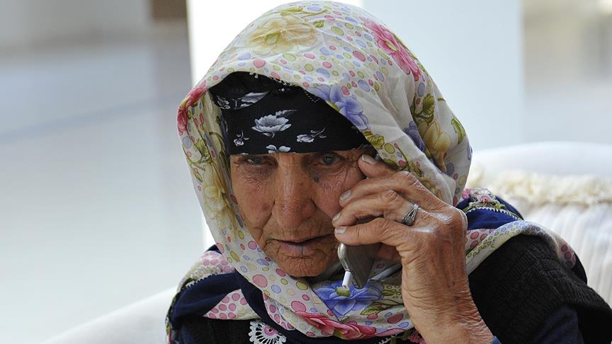 Erdoğan Ümmühani nineyle telefonda ...