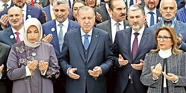 Erdoğan: Vatandaş ‘bu seçim yenilenmeli’ diyor!