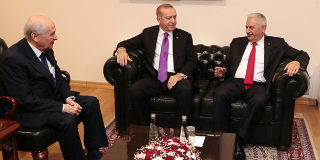 Erdoğan ve Bahçeli Meclis'te görüştü