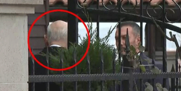 Erdoğan ve Bahçeli'nin buluştuğu zirveye damga vuran fotoğraf