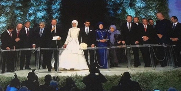 Erdoğan ve Bayraktar'ın nikahı Kur'an tilavetiyle başladı