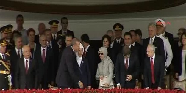 Kılıçdaroğlu yine protokol potu kırdı