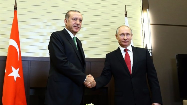 Erdoğan ve Putin'den flaş görüşme