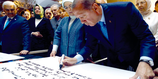 Erdoğan yasakçı Avrupa’yı topa tuttu!
