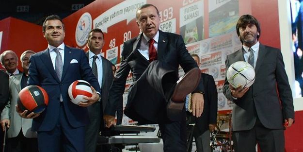 Erdoğan, 213 spor tesisi açtı