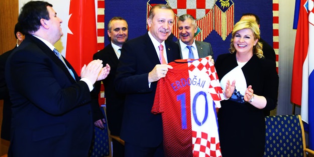 Erdoğan'a 10 numara hediye