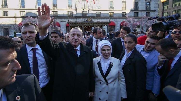 Erdoğan'a yoğun ilgiyi Twitter hazmedemedi