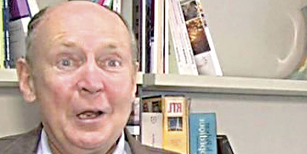 Erdoğan’dan alçak Prof’a suç duyurusu