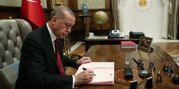 Erdoğan'dan atama imzası! O isimler görevden alındı
