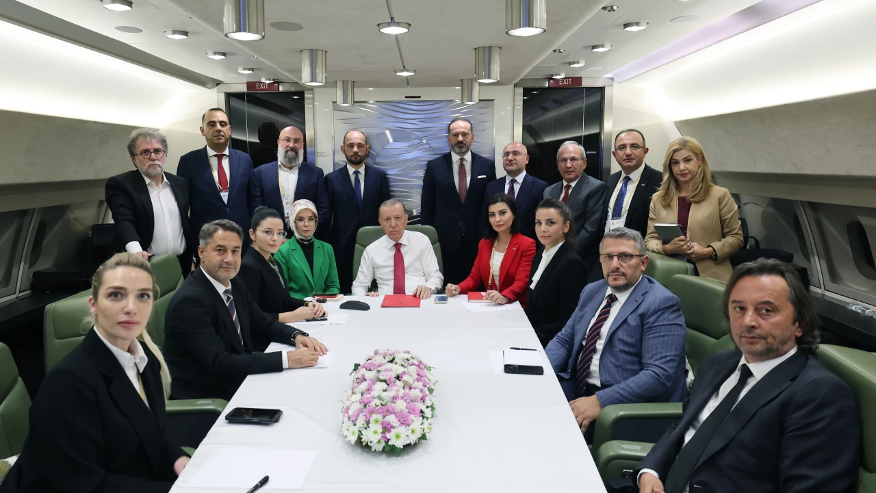 Erdoğan'dan Bahçeli'nin DEM'le tokalaşmasına yorum!