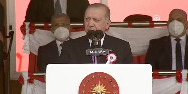 Erdoğan'dan canlı yayında önemli açıklamalar: Bu yıl Yunanca eğitim almaya başladılar