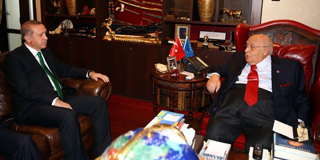 Erdoğan'dan Demirel ailesine jest!