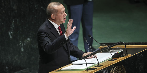 Erdoğan'dan flaş açıklama: Fırat'ın doğusunu terör örgütlerinden temizlemeye hazırlanıyoruz