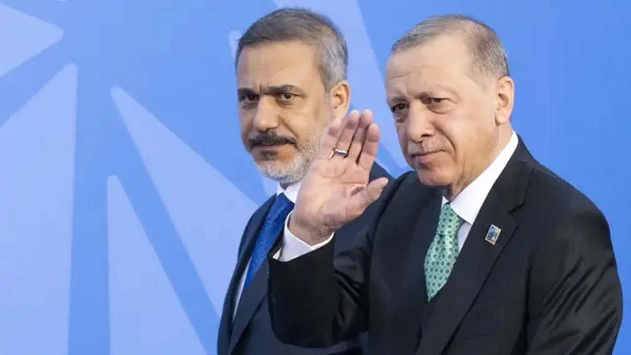 Erdoğan'dan gece yarısı kritik imza! Hakan Fidan'ın ekibine bakın kimler atandı