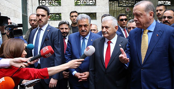 Erdoğan'dan kabine revizyonu cevabı: Muhatabı başbakan