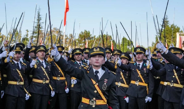 Erdoğan’dan Kurmaylarına "Dikkatli olun"