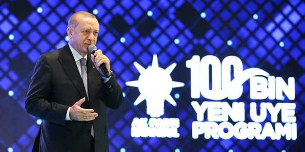 Erdoğan'dan Macron'a sert sözler: Senin süren az kaldı